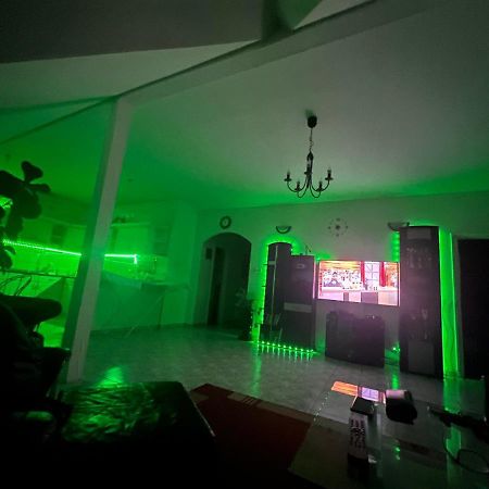 Urom Gabe'S Nest 아파트 외부 사진